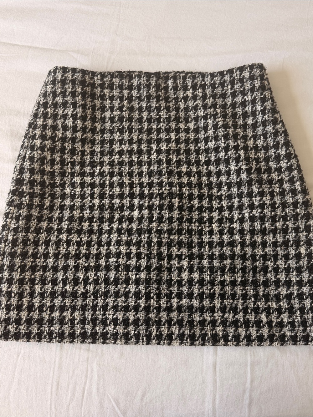 LOFT Black and White Houndstooth Mini Skirt